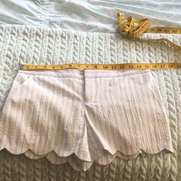 Club Monaco Amber Shorts Striped Scallop Blue - Picture 5 of 5